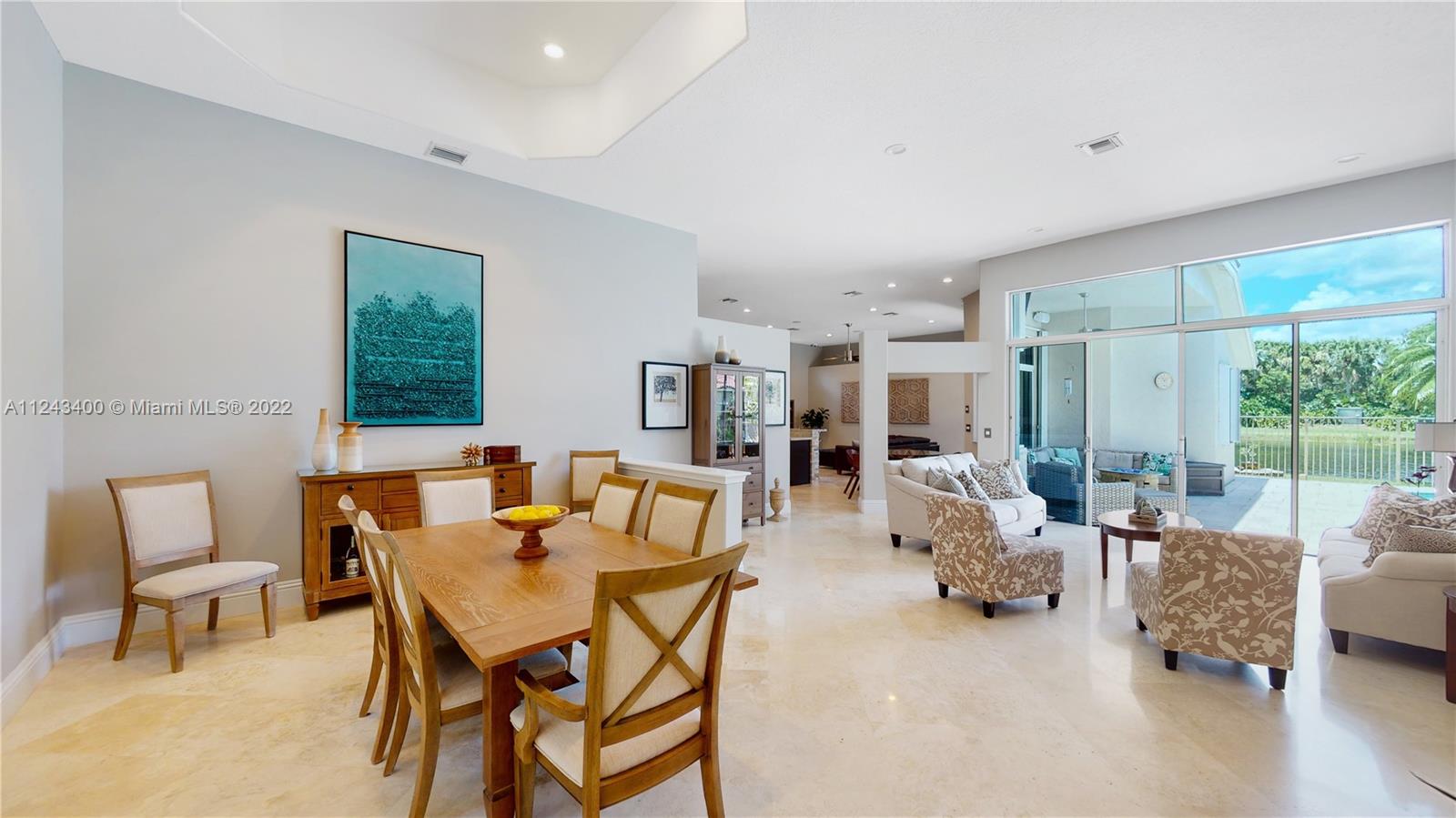 1136 Ginger Cir
