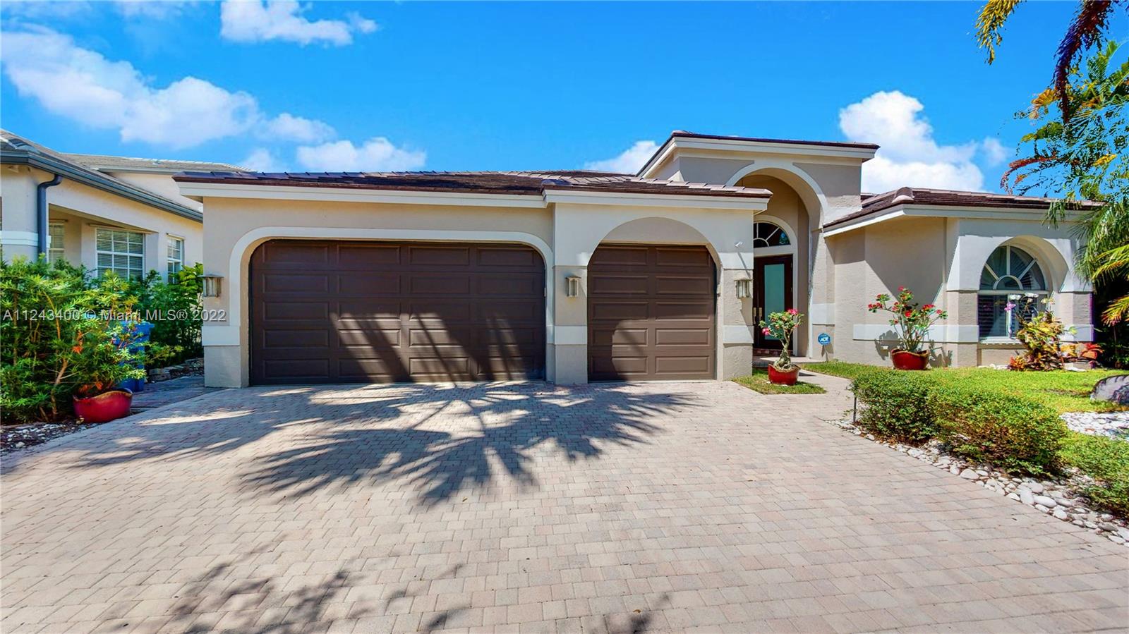 1136 Ginger Cir