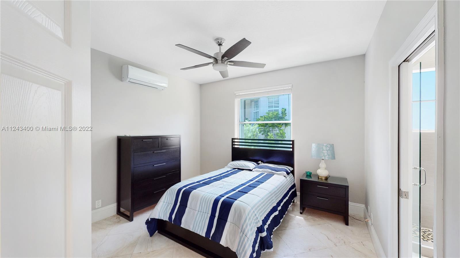 1136 Ginger Cir