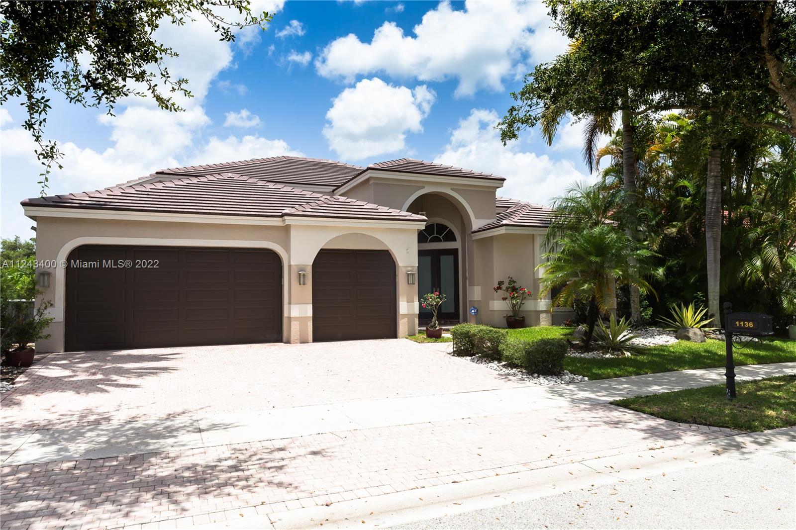 1136 Ginger Cir