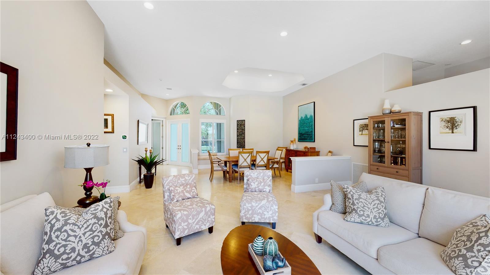 1136 Ginger Cir