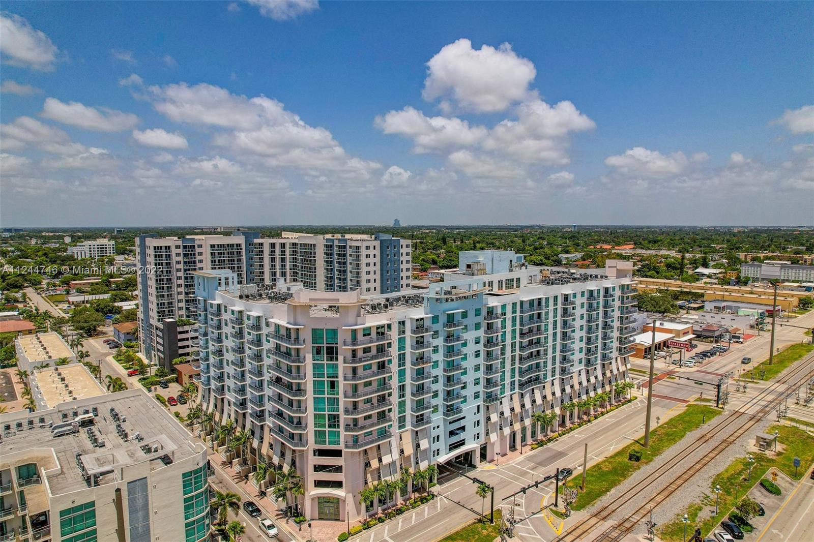 140 S Dixie Hwy Unit: 1020