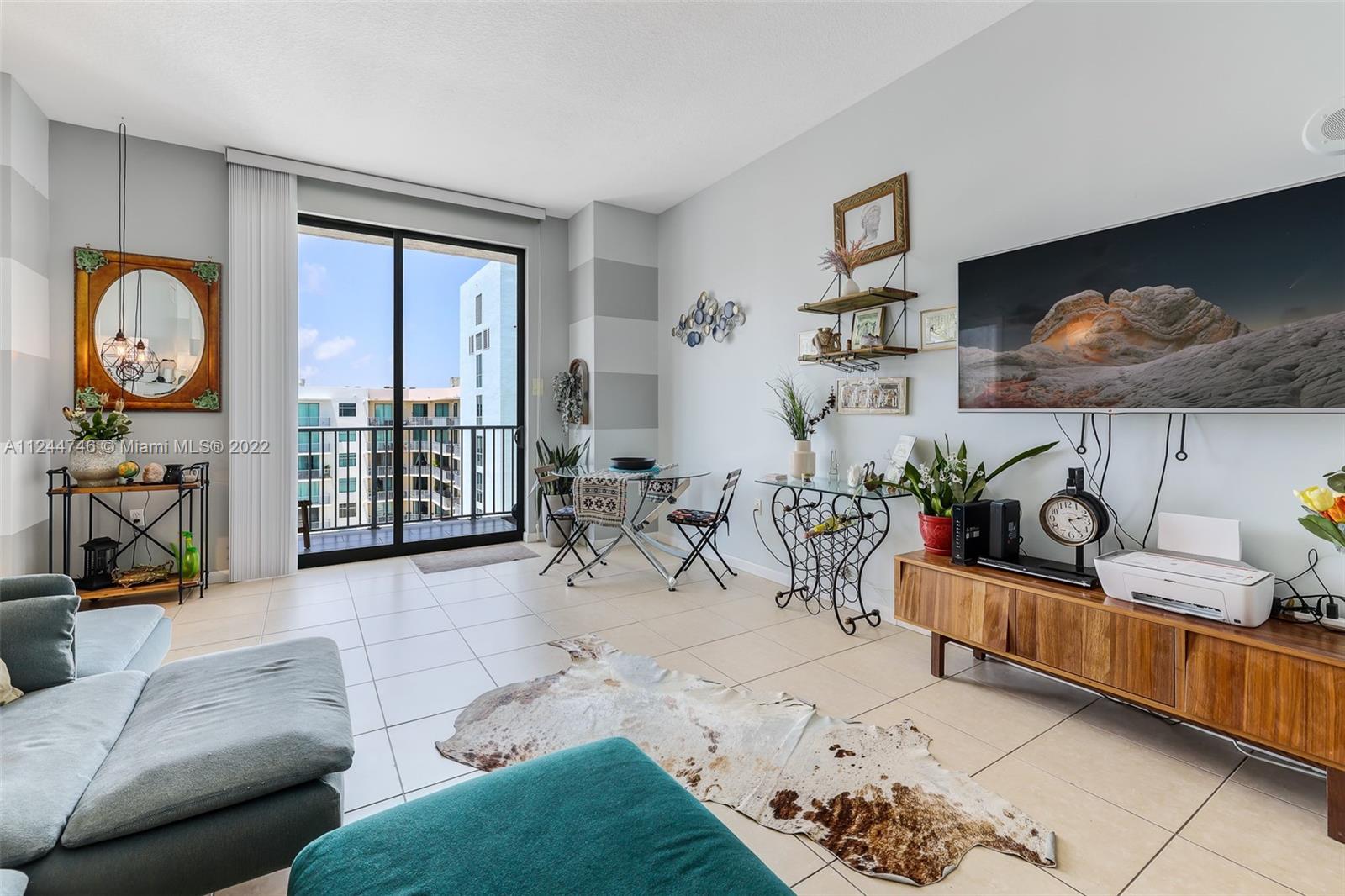 140 S Dixie Hwy Unit: 1020