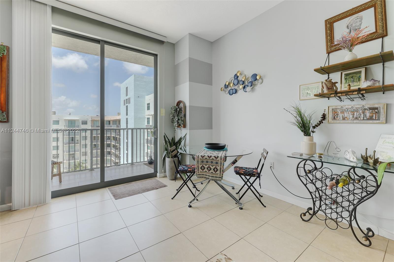 140 S Dixie Hwy Unit: 1020