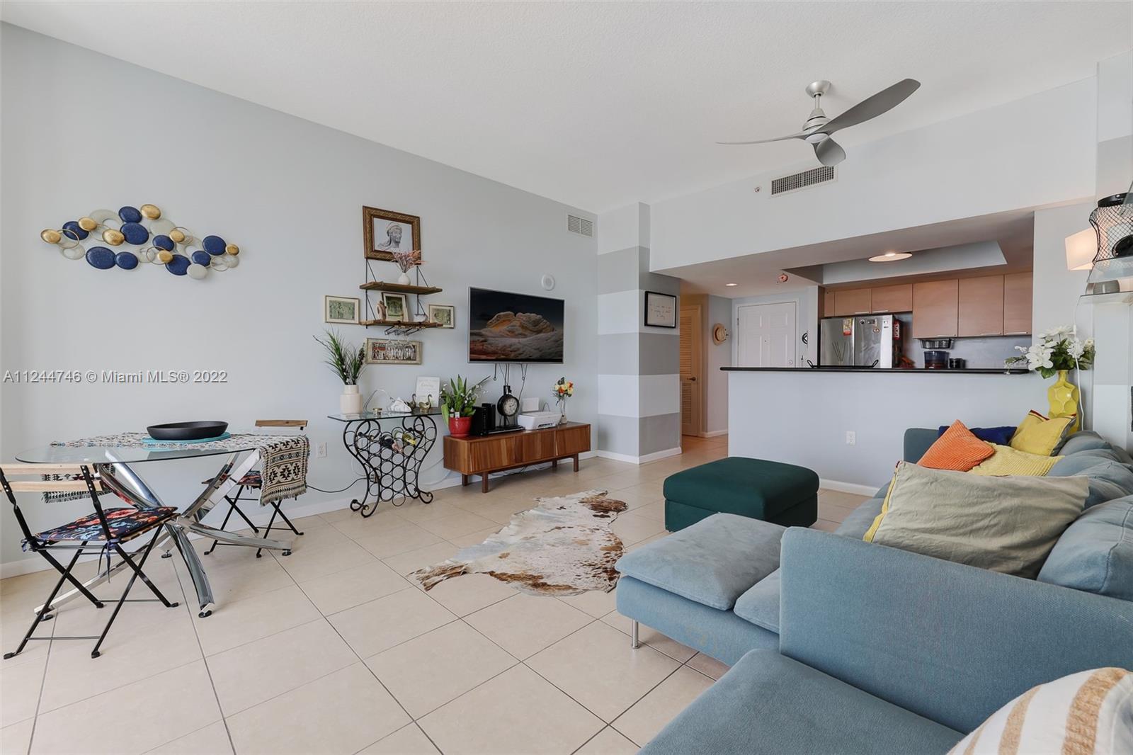140 S Dixie Hwy Unit: 1020