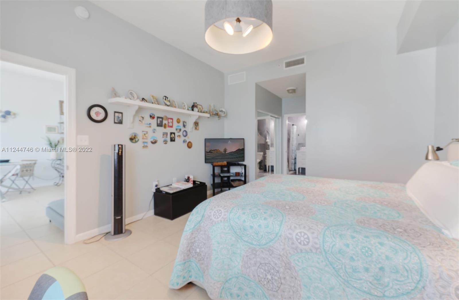 140 S Dixie Hwy Unit: 1020