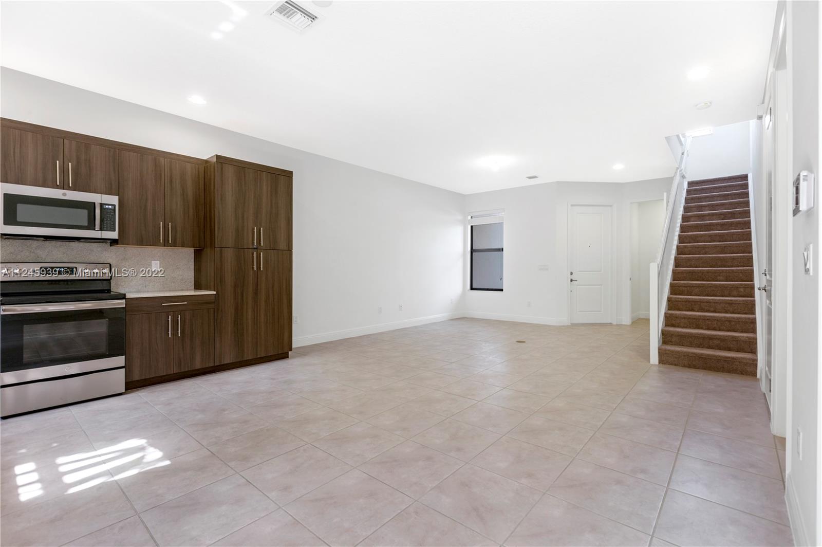 145 NW 209th Lane Unit: 3980