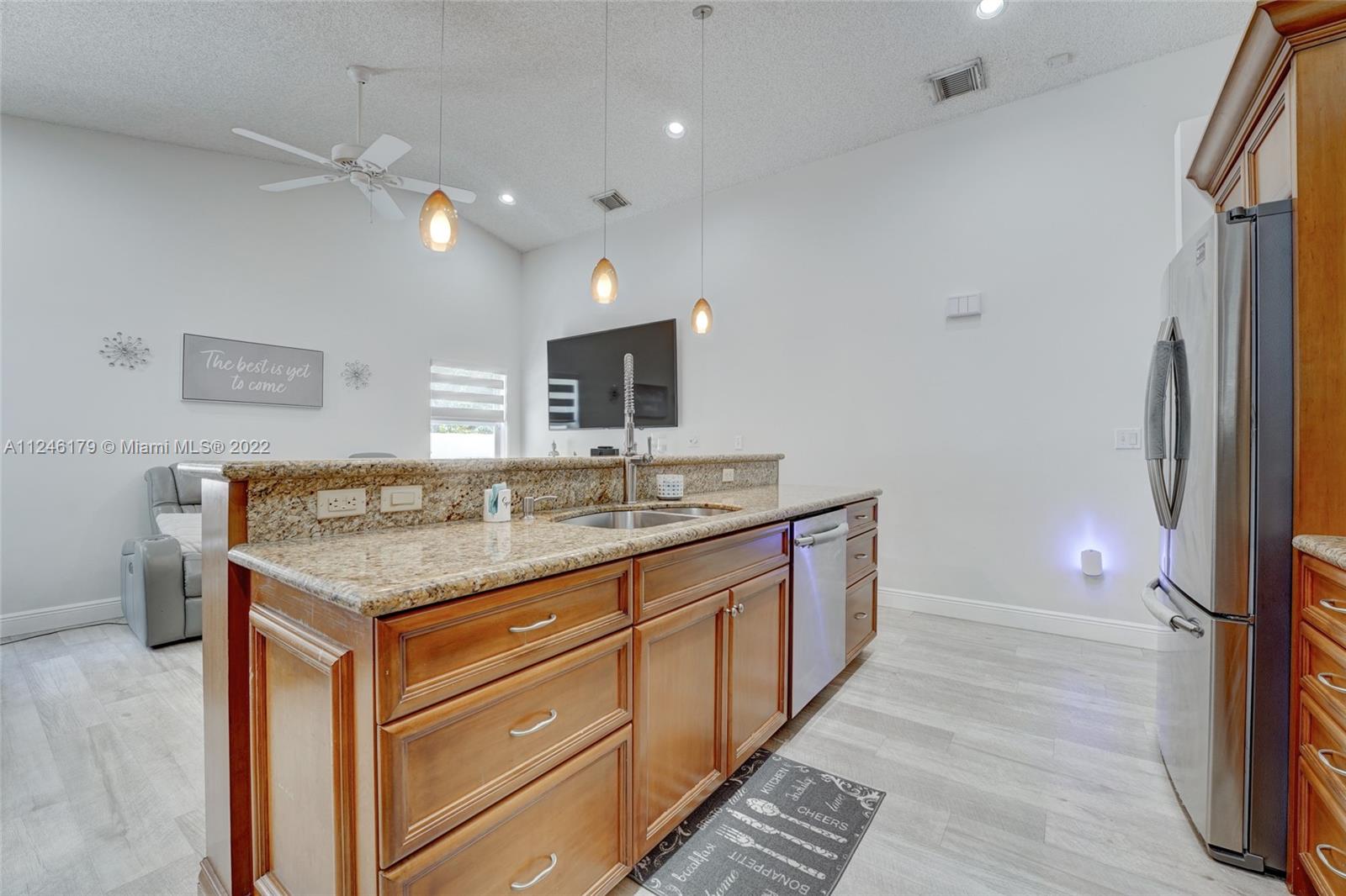 1055 NW 125th Ter