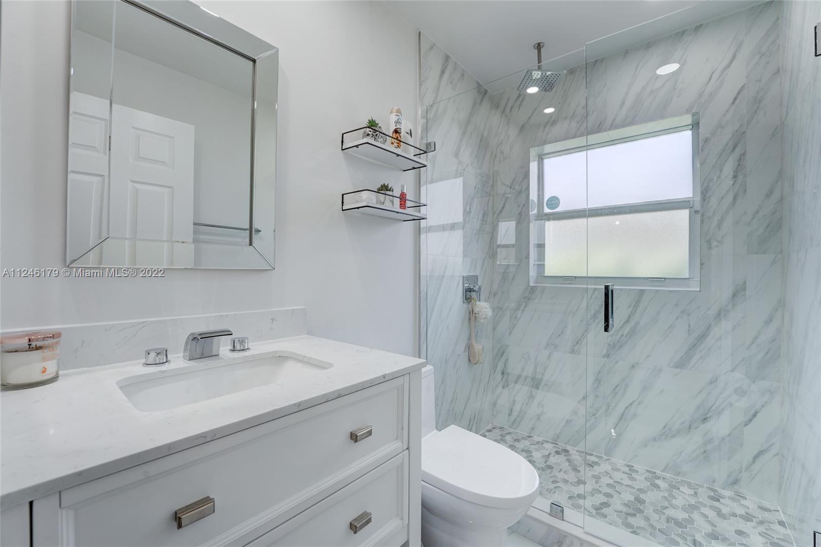 1055 NW 125th Ter