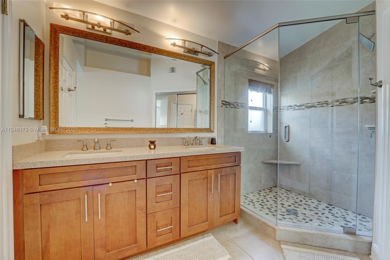1055 NW 125th Ter
