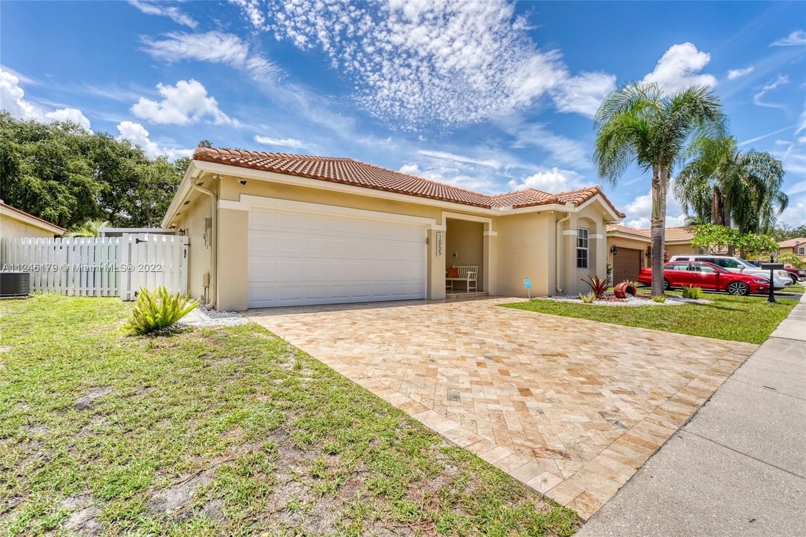 1055 NW 125th Ter