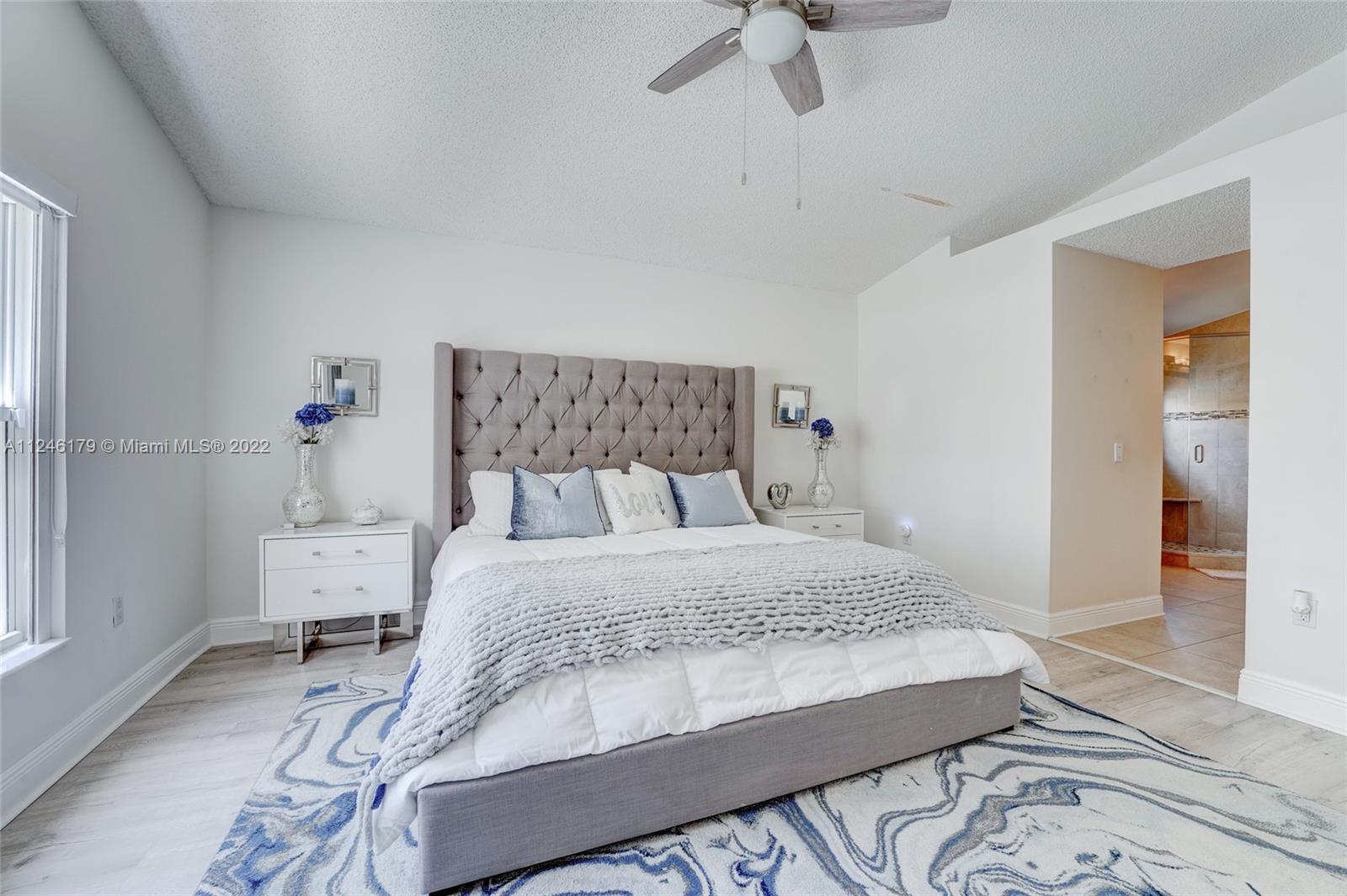 1055 NW 125th Ter