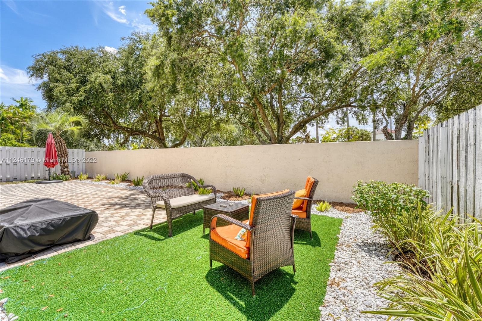 1055 NW 125th Ter