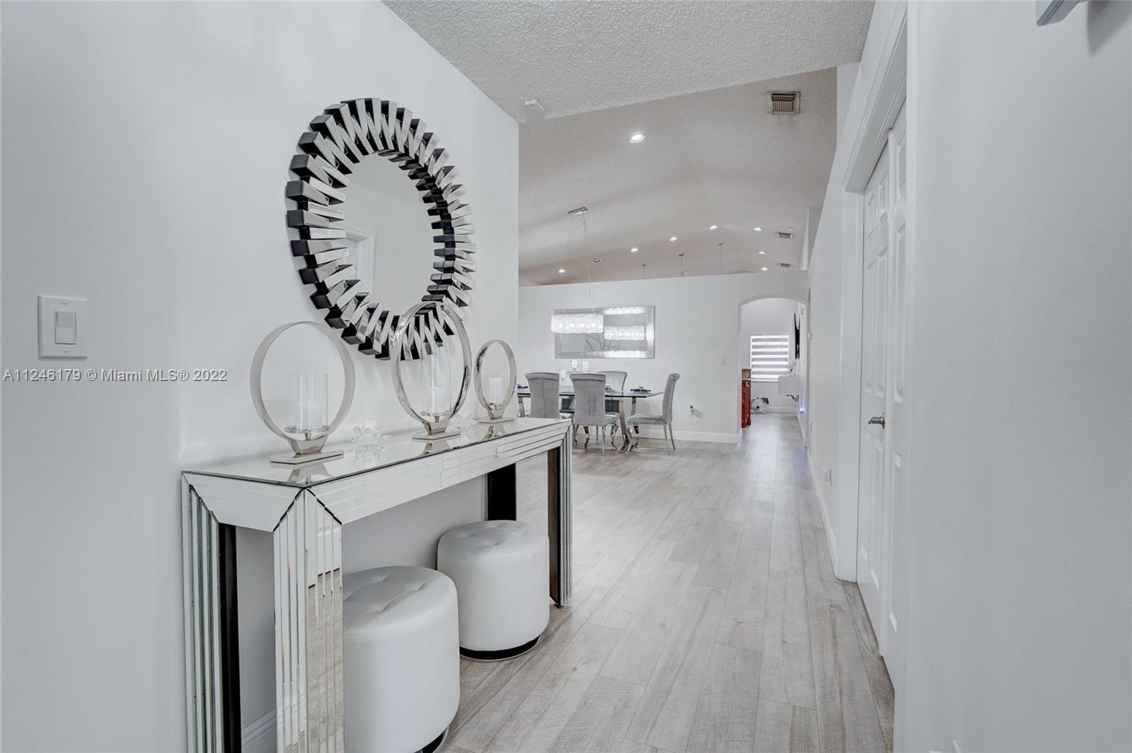 1055 NW 125th Ter