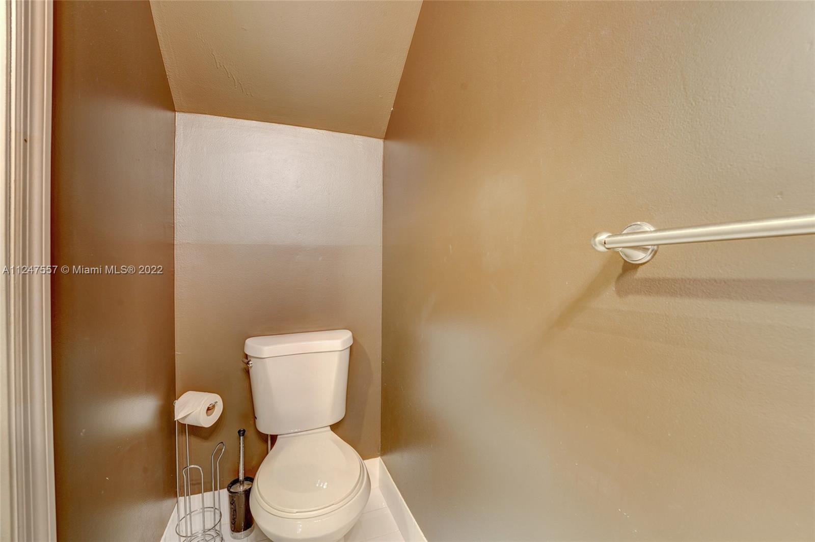 14732 Vista Luna Dr