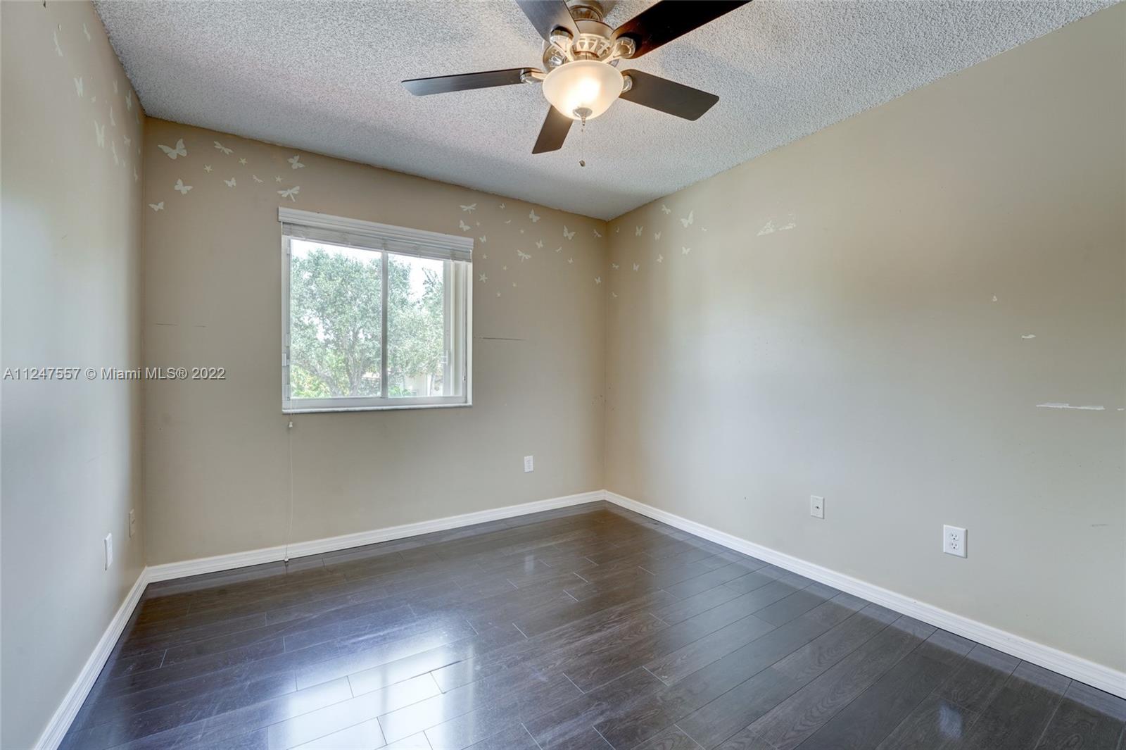14732 Vista Luna Dr