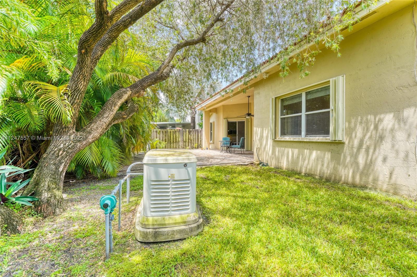 14732 Vista Luna Dr