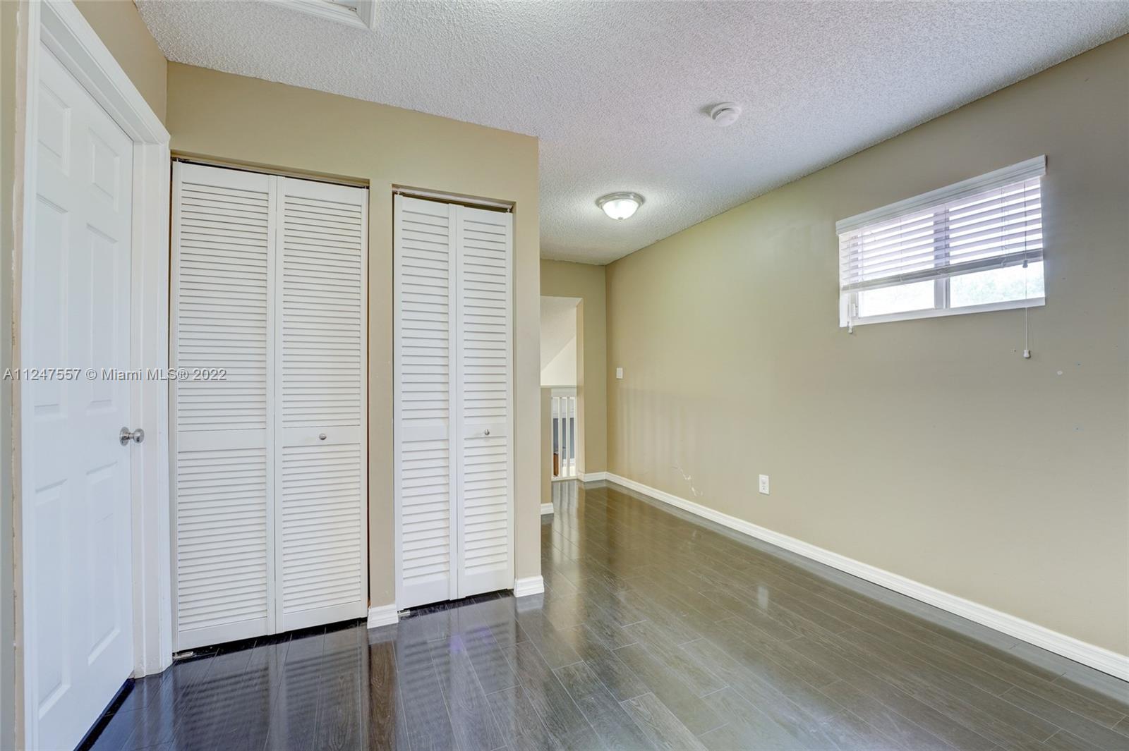 14732 Vista Luna Dr