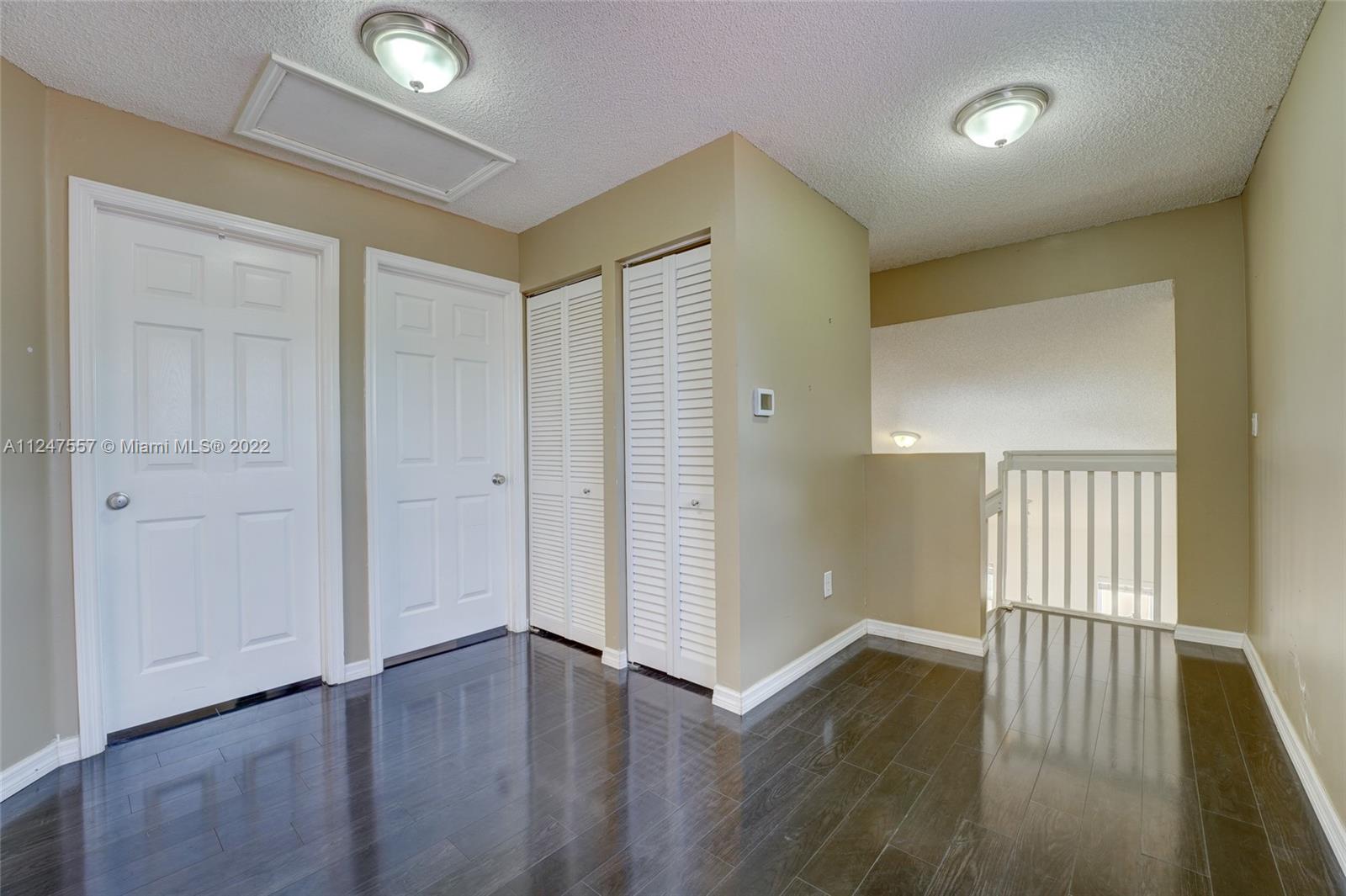 14732 Vista Luna Dr