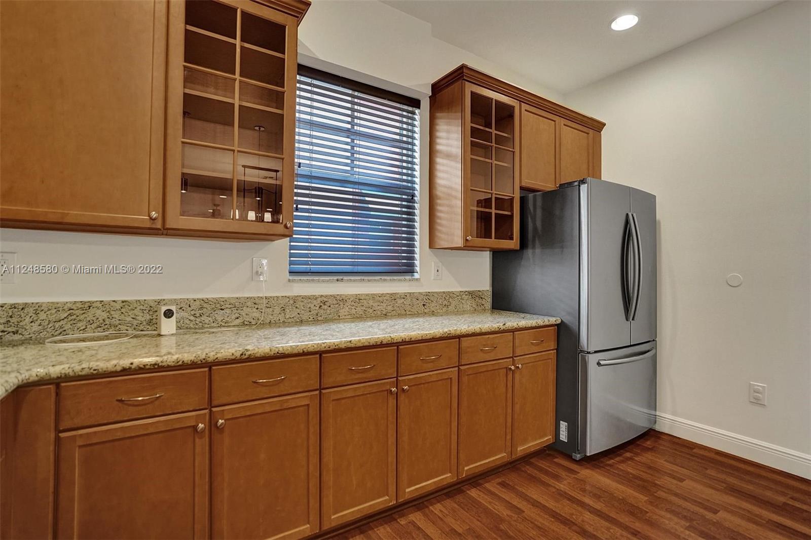 1033 NE 17th Way Unit: 702