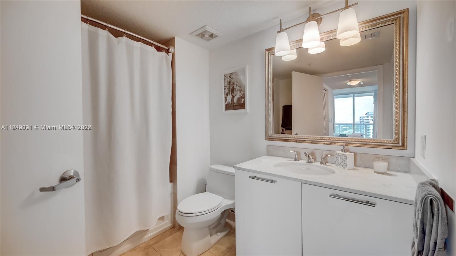 1800 N Bayshore Dr Unit: 2108