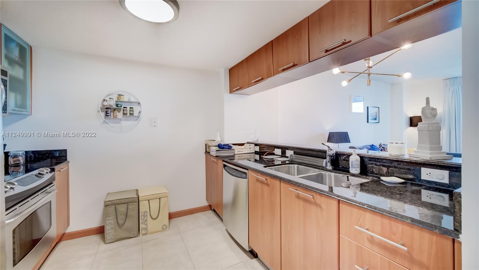 1800 N Bayshore Dr Unit: 2108
