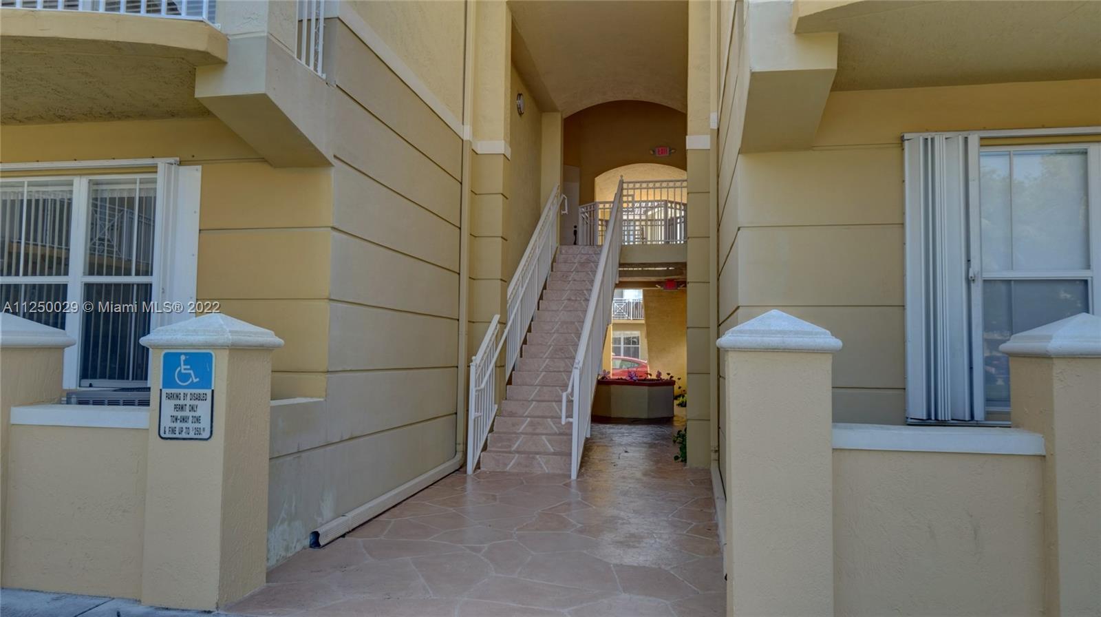 8912 W Flagler St Unit: 212