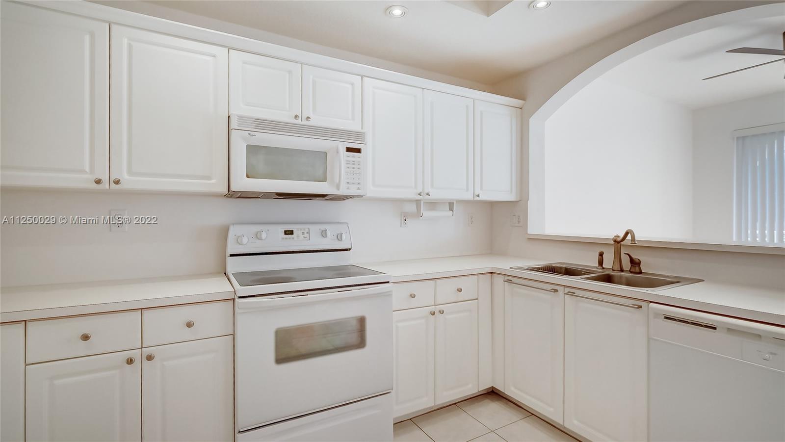 8912 W Flagler St Unit: 212