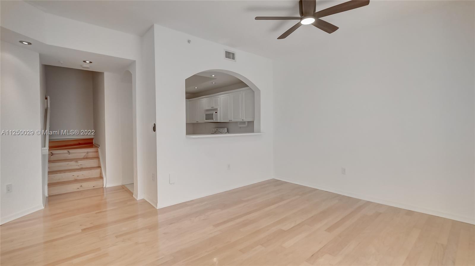 8912 W Flagler St Unit: 212