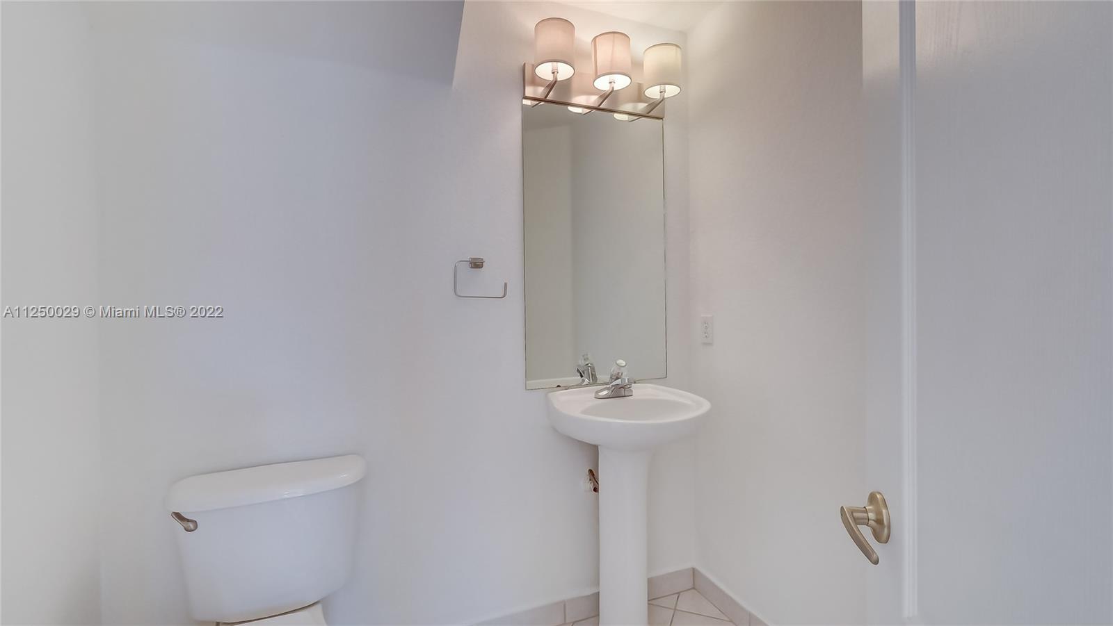 8912 W Flagler St Unit: 212