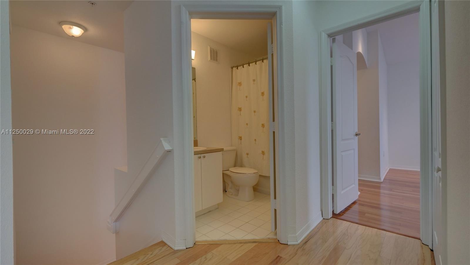 8912 W Flagler St Unit: 212
