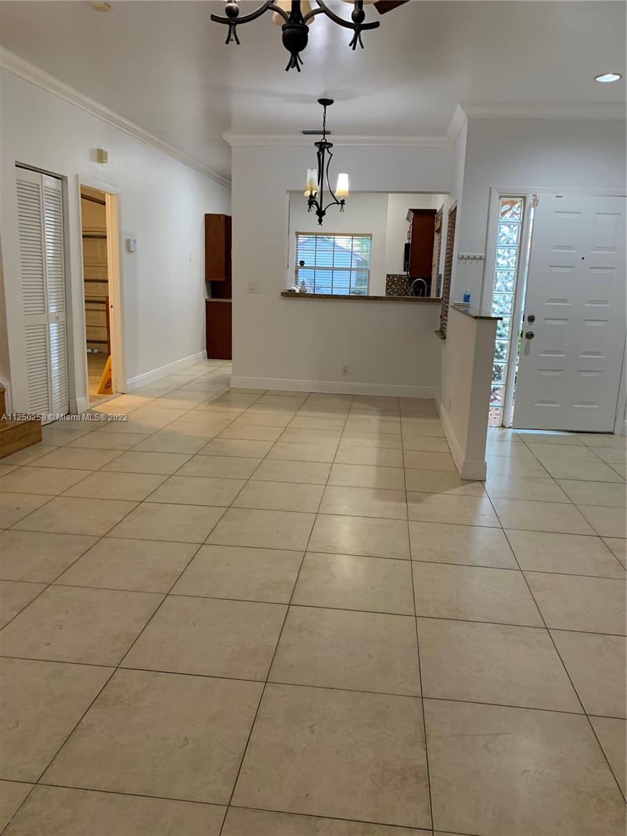 883 SW 179th Ave