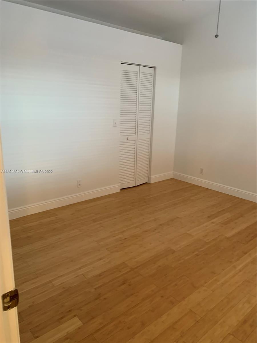 883 SW 179th Ave