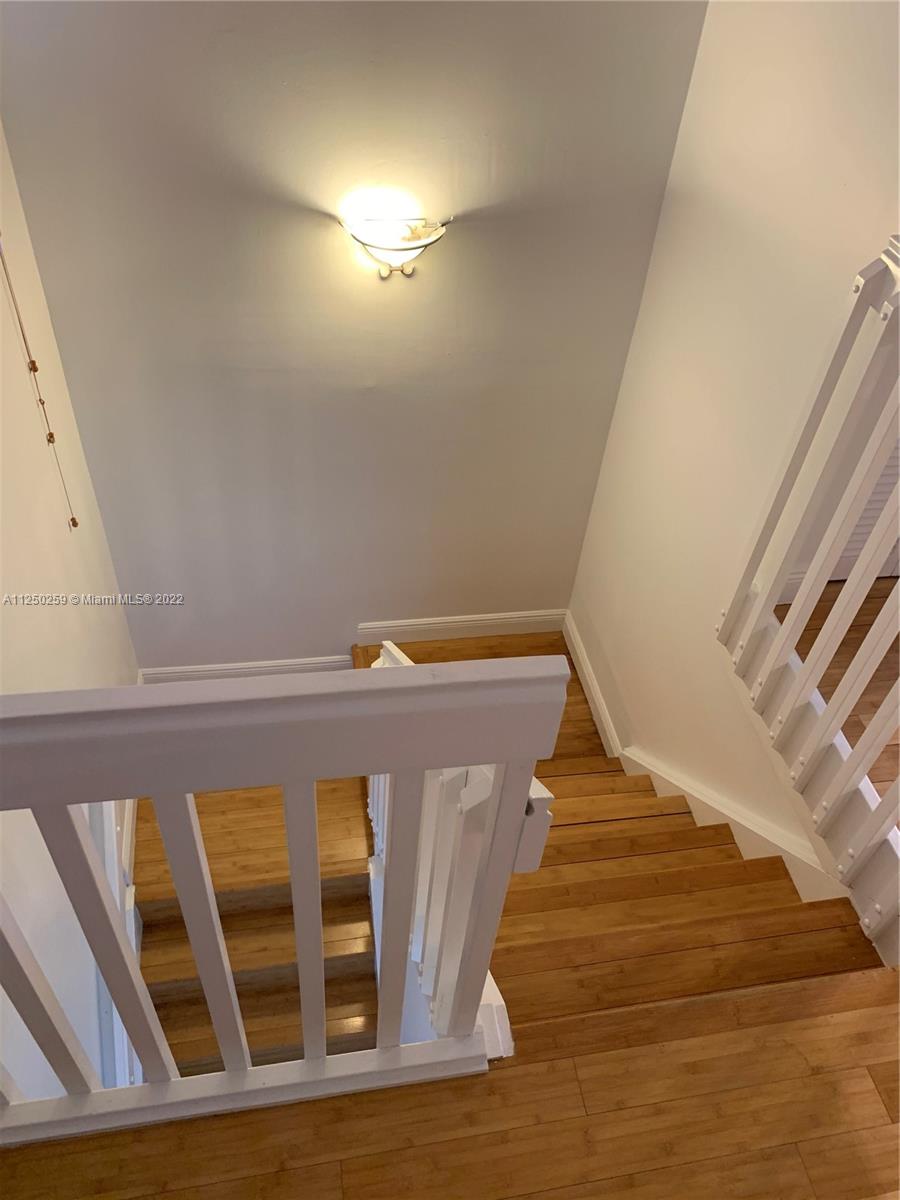 883 SW 179th Ave