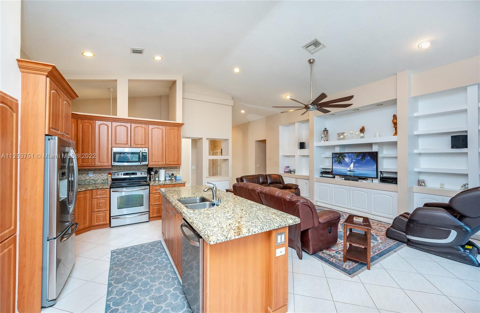 1515 SW 189th Ave