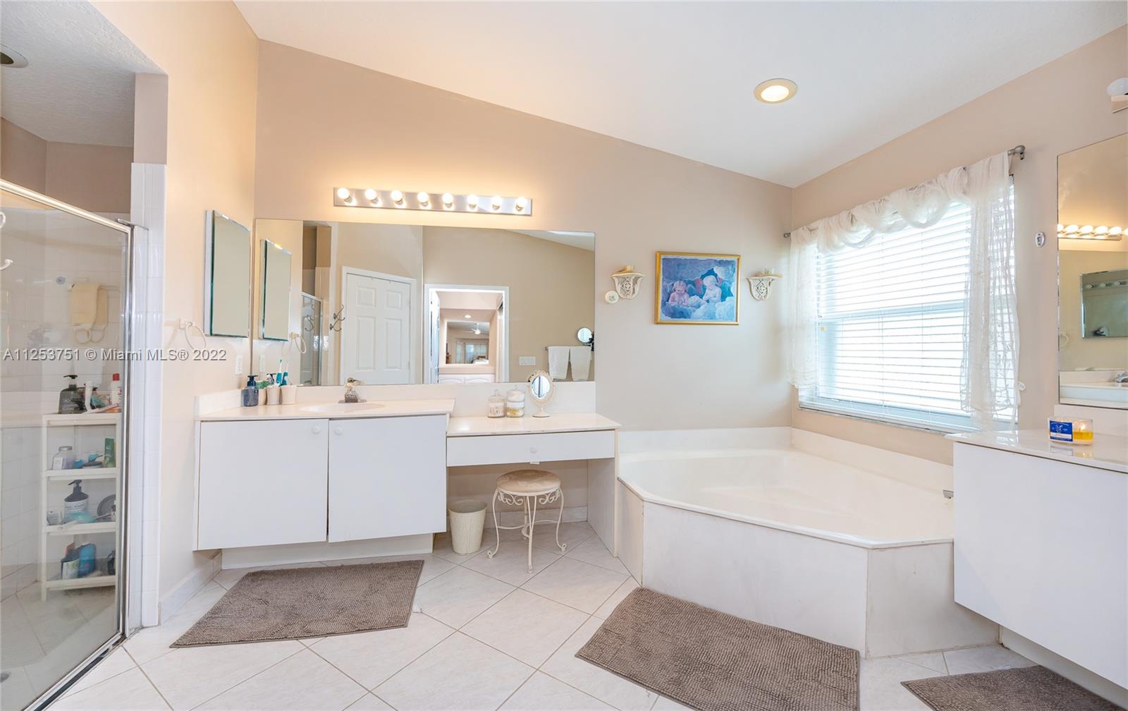1515 SW 189th Ave