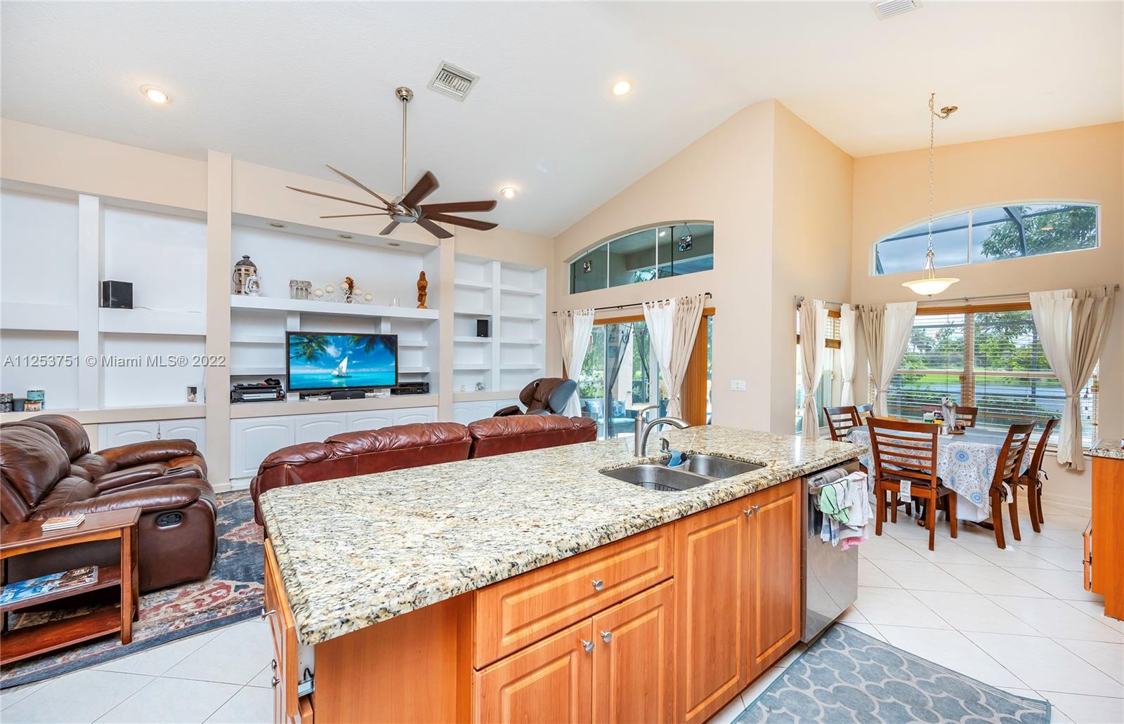 1515 SW 189th Ave