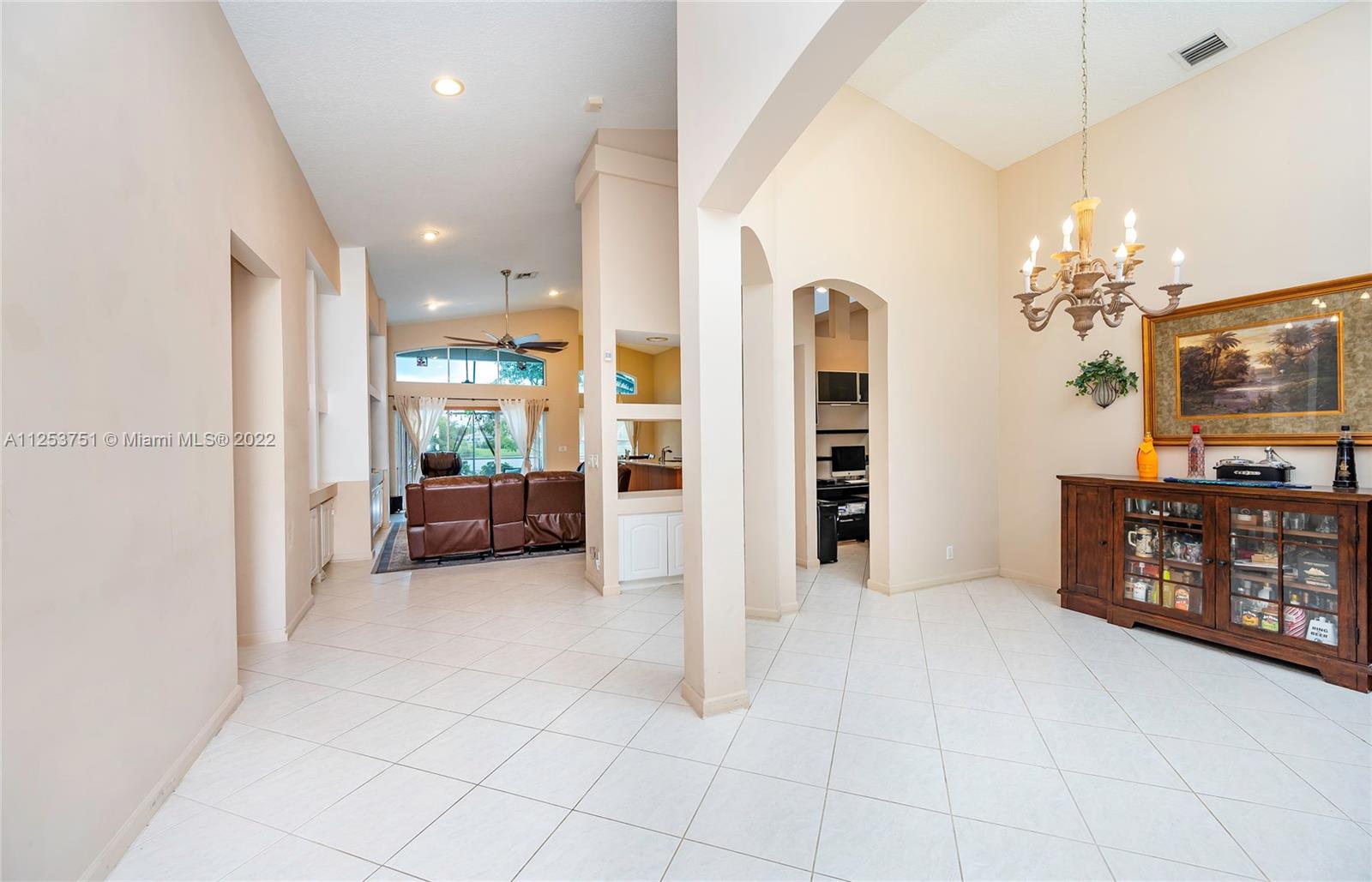 1515 SW 189th Ave