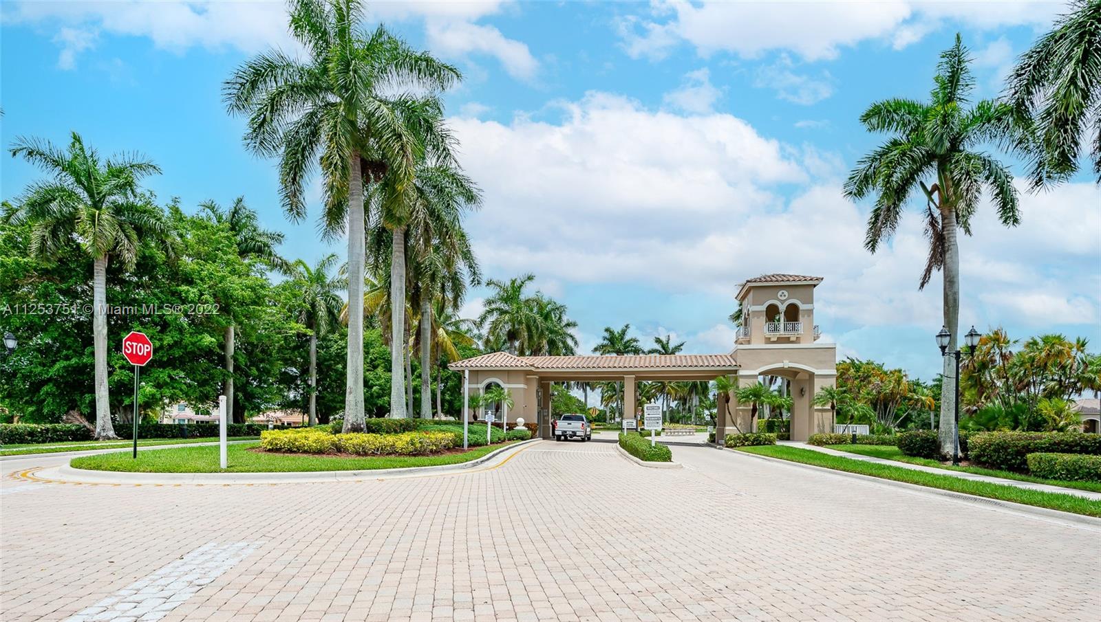 1515 SW 189th Ave