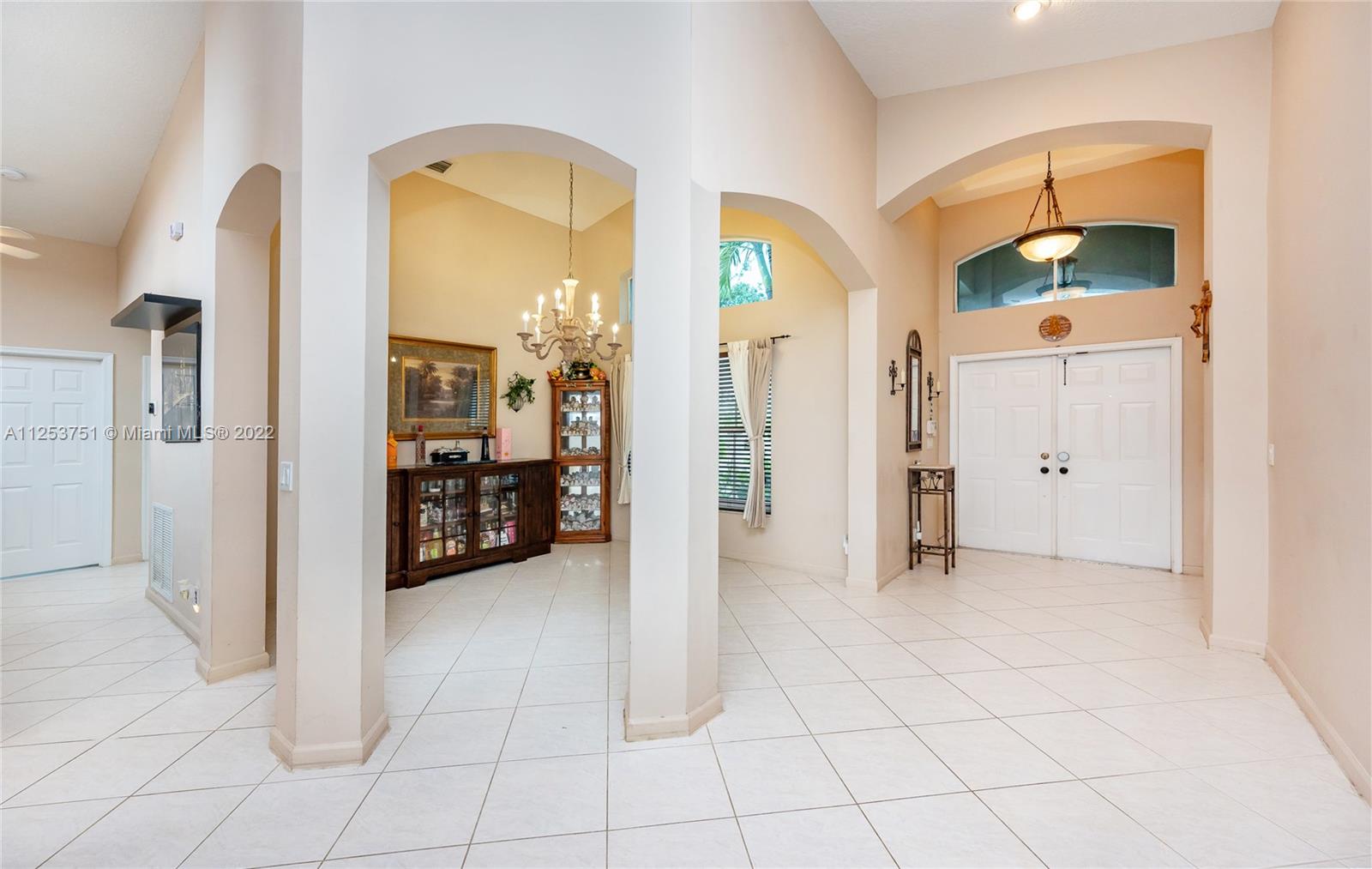 1515 SW 189th Ave