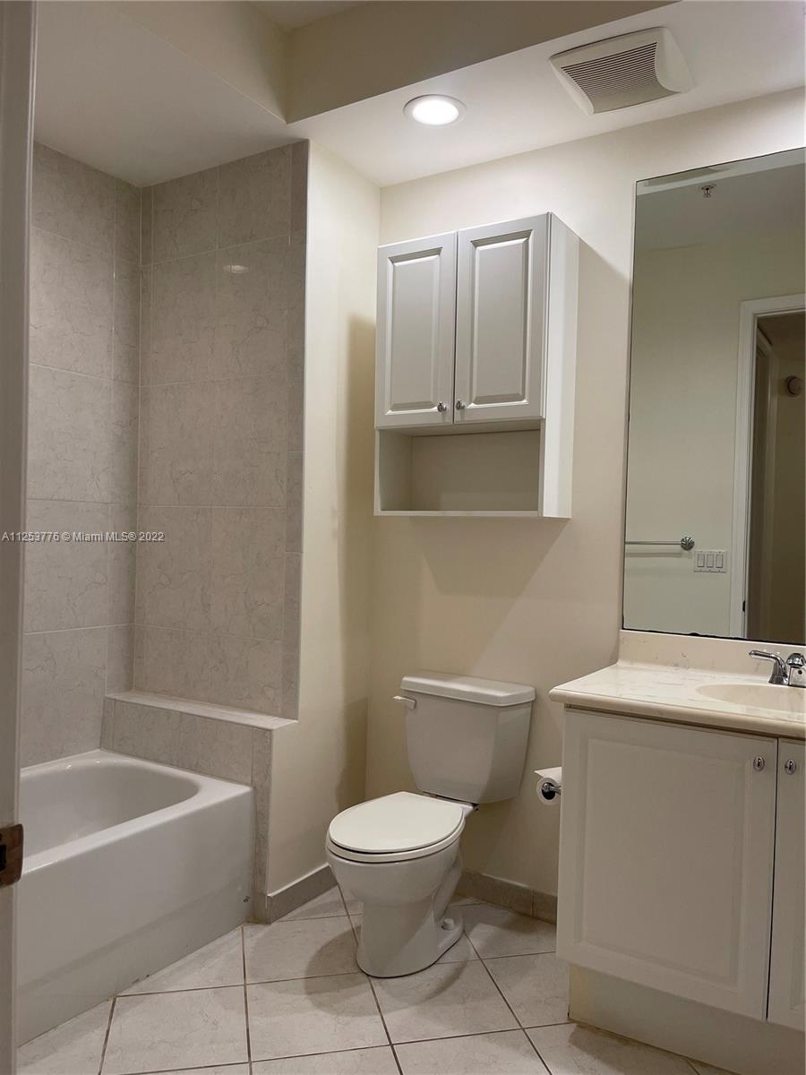 2900 NW 125th Ave Unit: 3-210