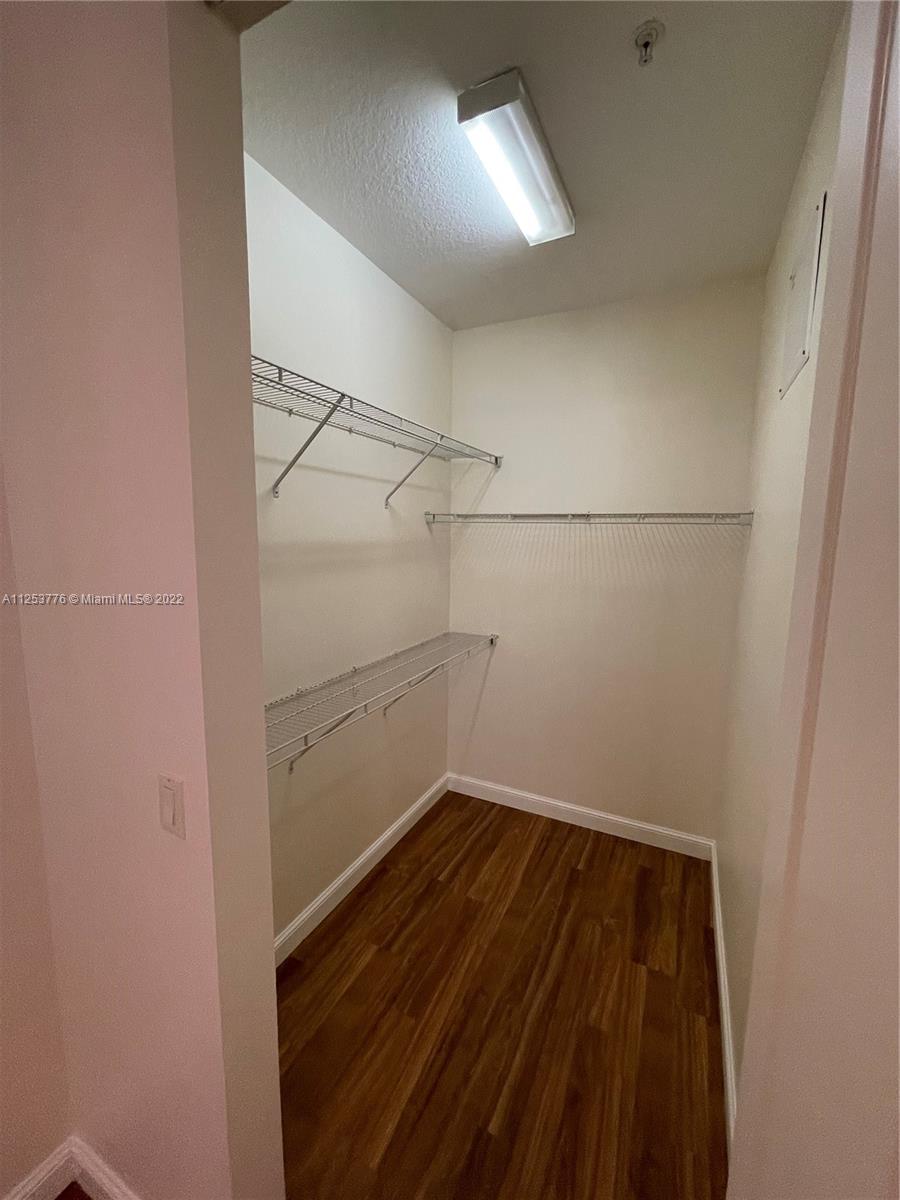2900 NW 125th Ave Unit: 3-210