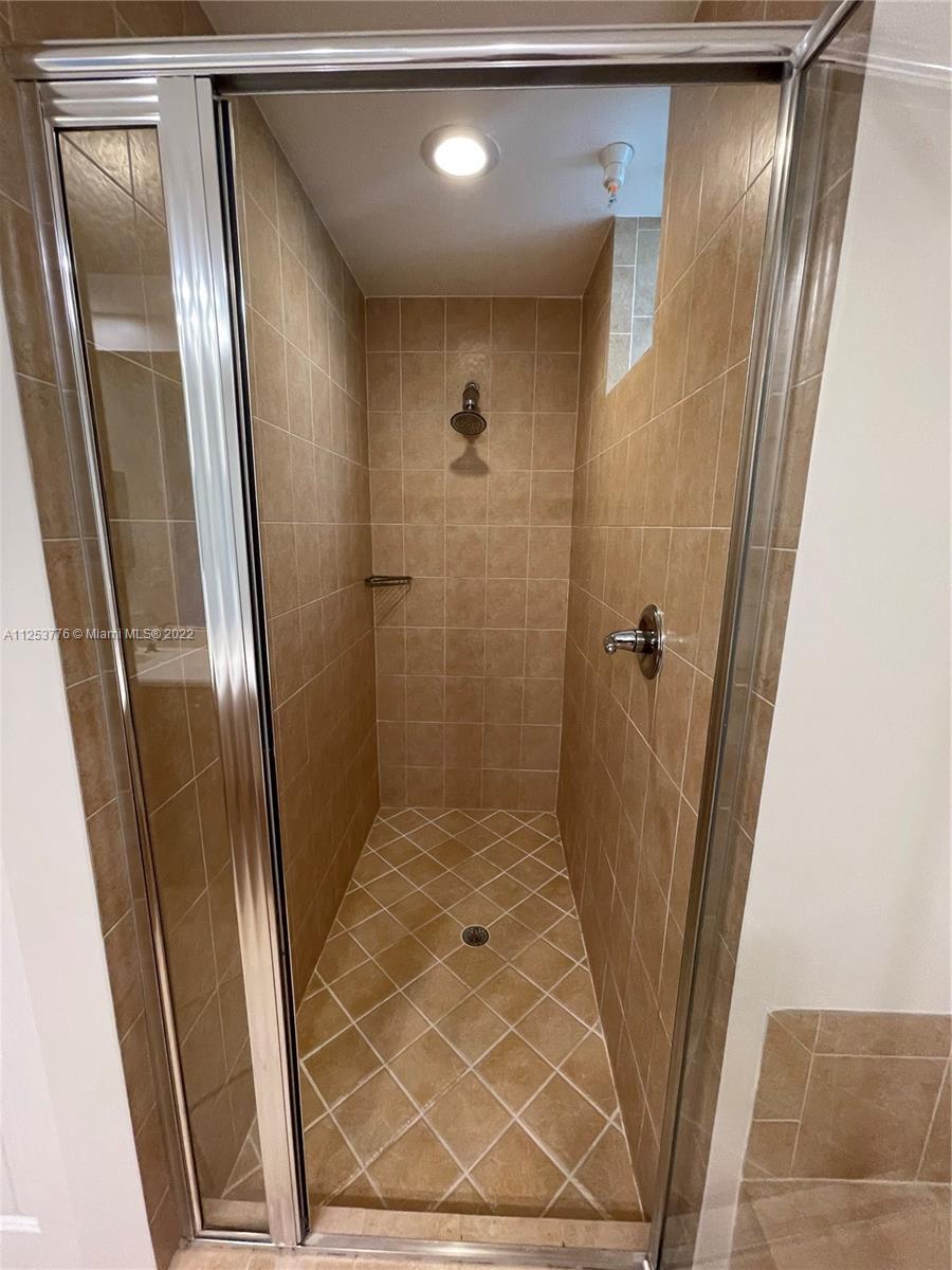 2900 NW 125th Ave Unit: 3-210