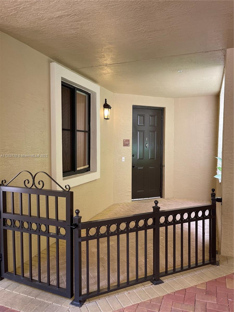 2900 NW 125th Ave Unit: 3-210