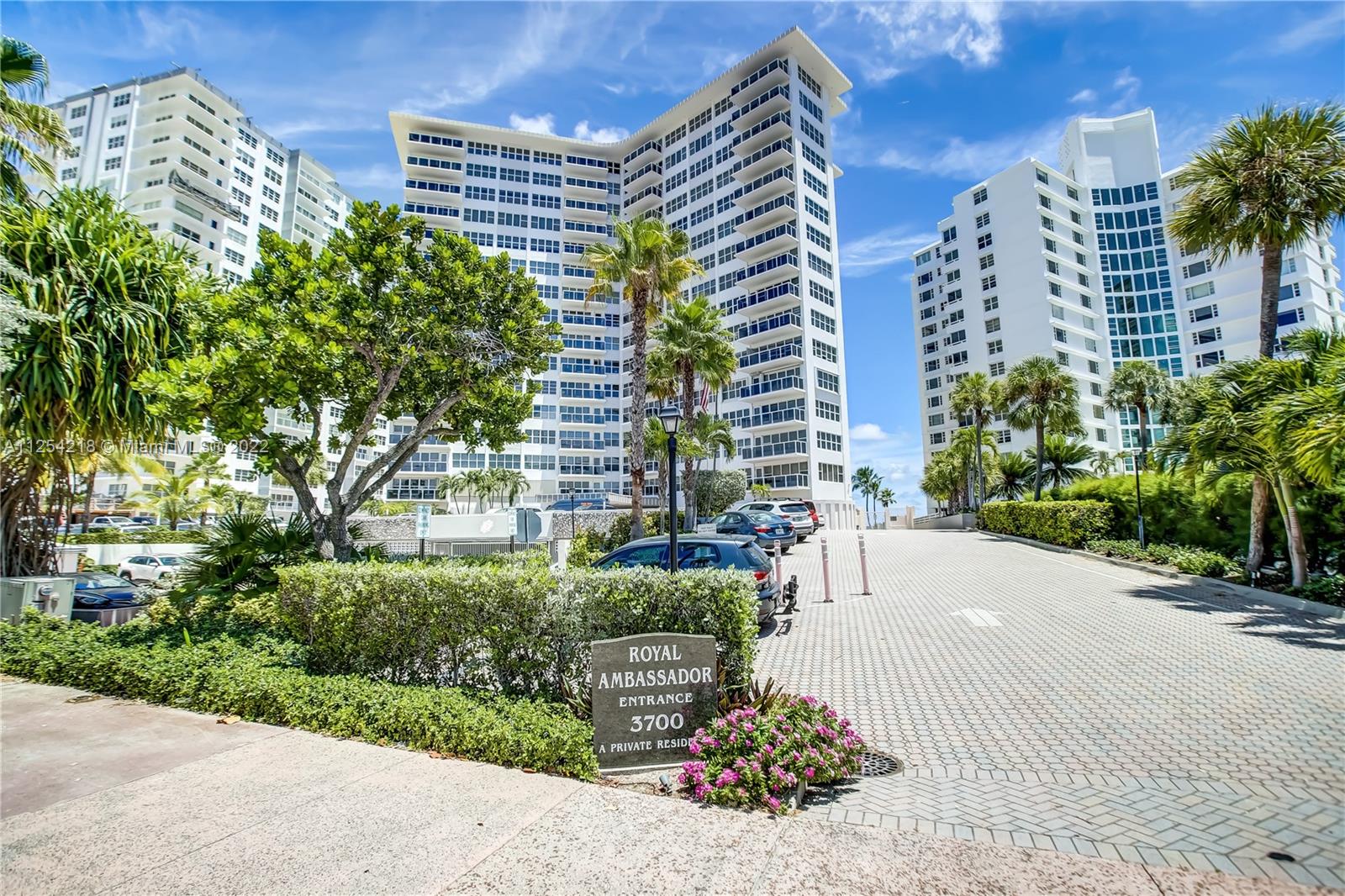3700 Galt Ocean Dr Unit: 902