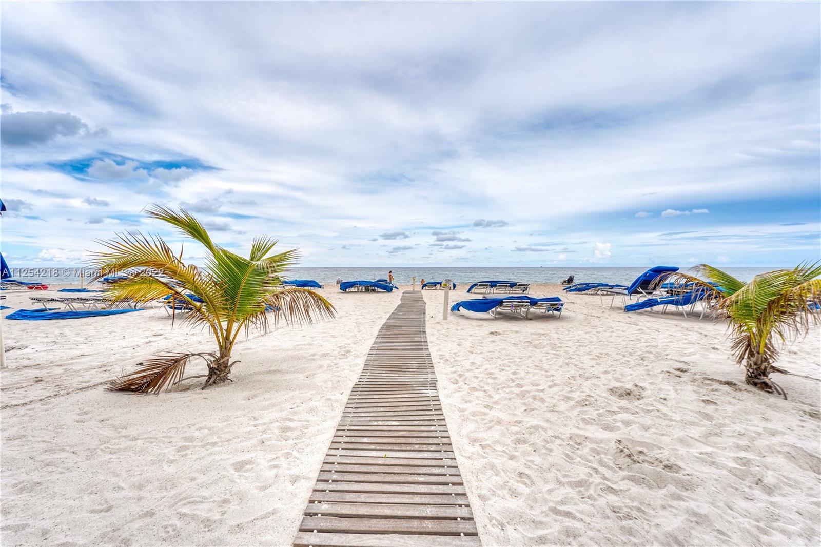 3700 Galt Ocean Dr Unit: 902