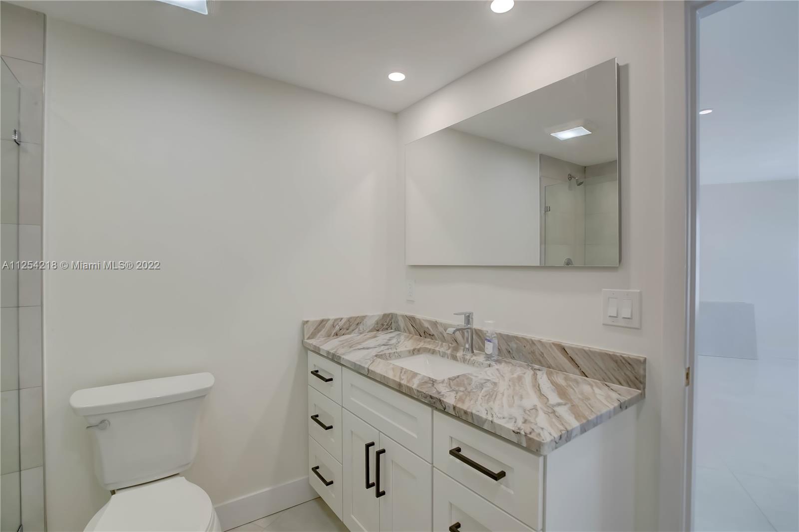 3700 Galt Ocean Dr Unit: 902