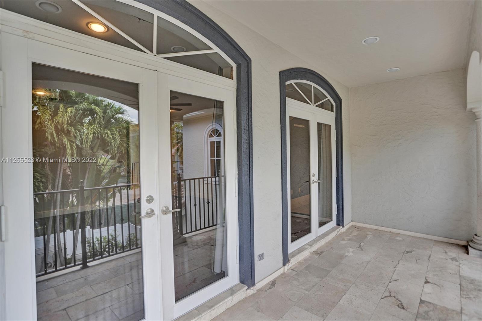 821 SE 2nd Ct Unit: 0