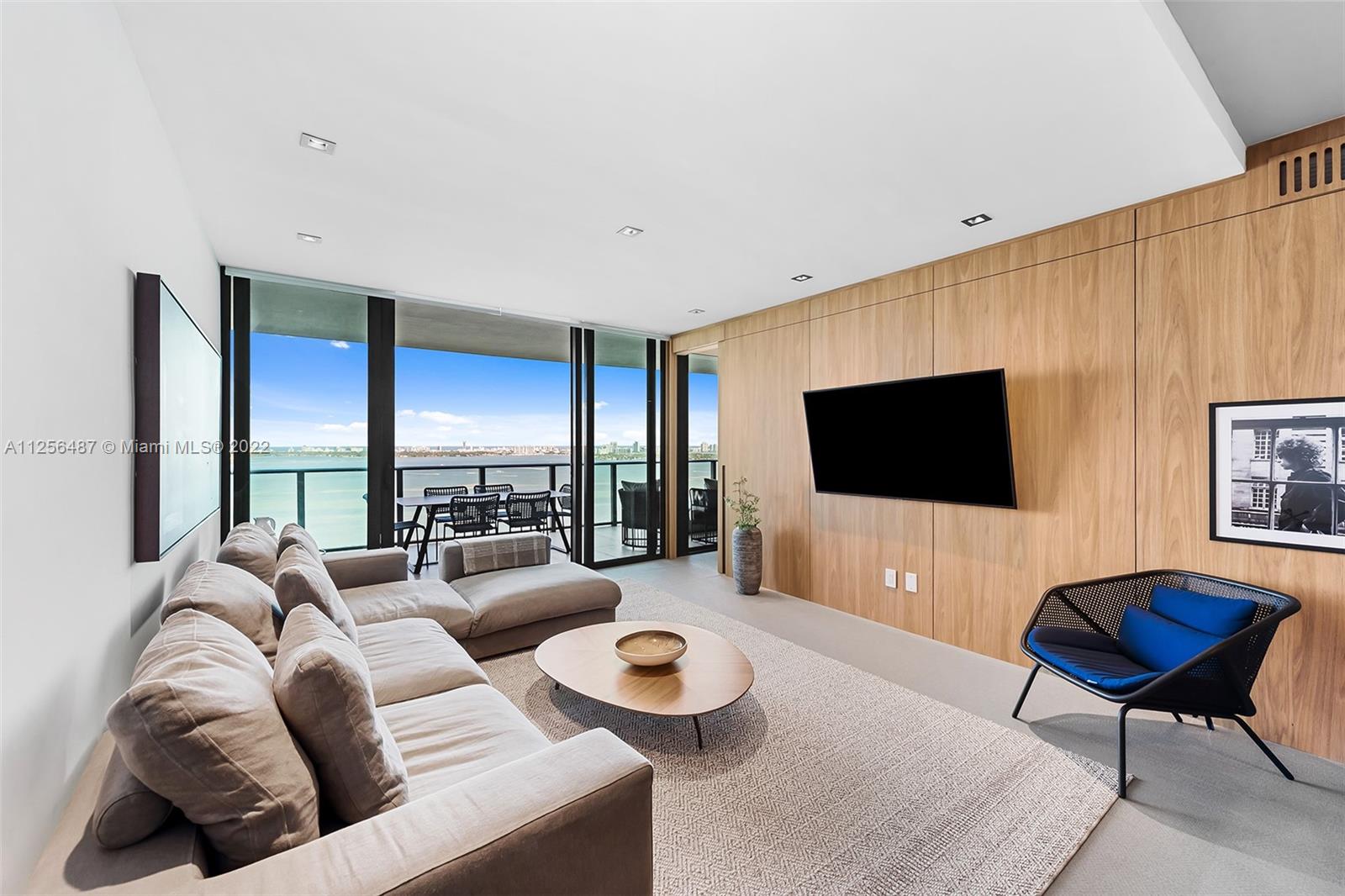 3131 NE 7th Ave Unit: 3004