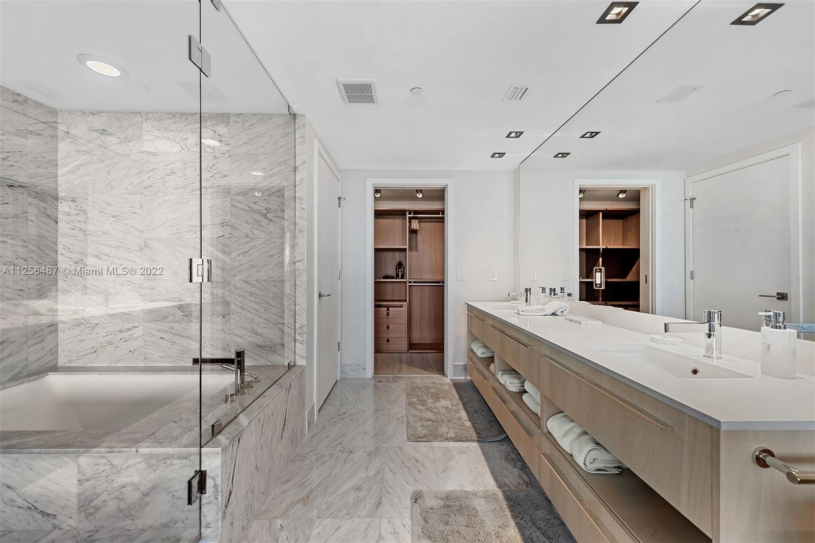 3131 NE 7th Ave Unit: 3004